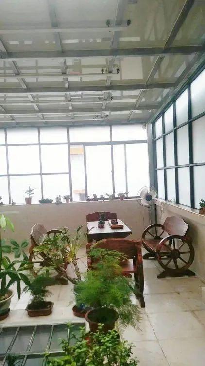 還在裝傳統(tǒng)陽光房？太傻了！如今大家都裝這個(gè)，美觀、環(huán)保還能賺錢！