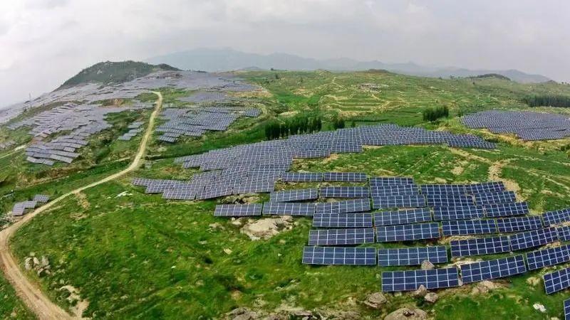 中國十三省最大光伏電站在這里！欽州康熙嶺的光伏電站能排上號了嗎？