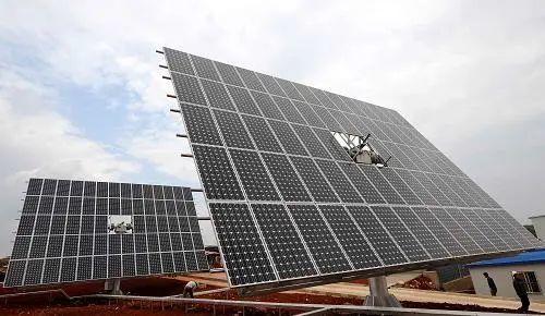 中國十三省最大光伏電站在這里！欽州康熙嶺的光伏電站能排上號了嗎？